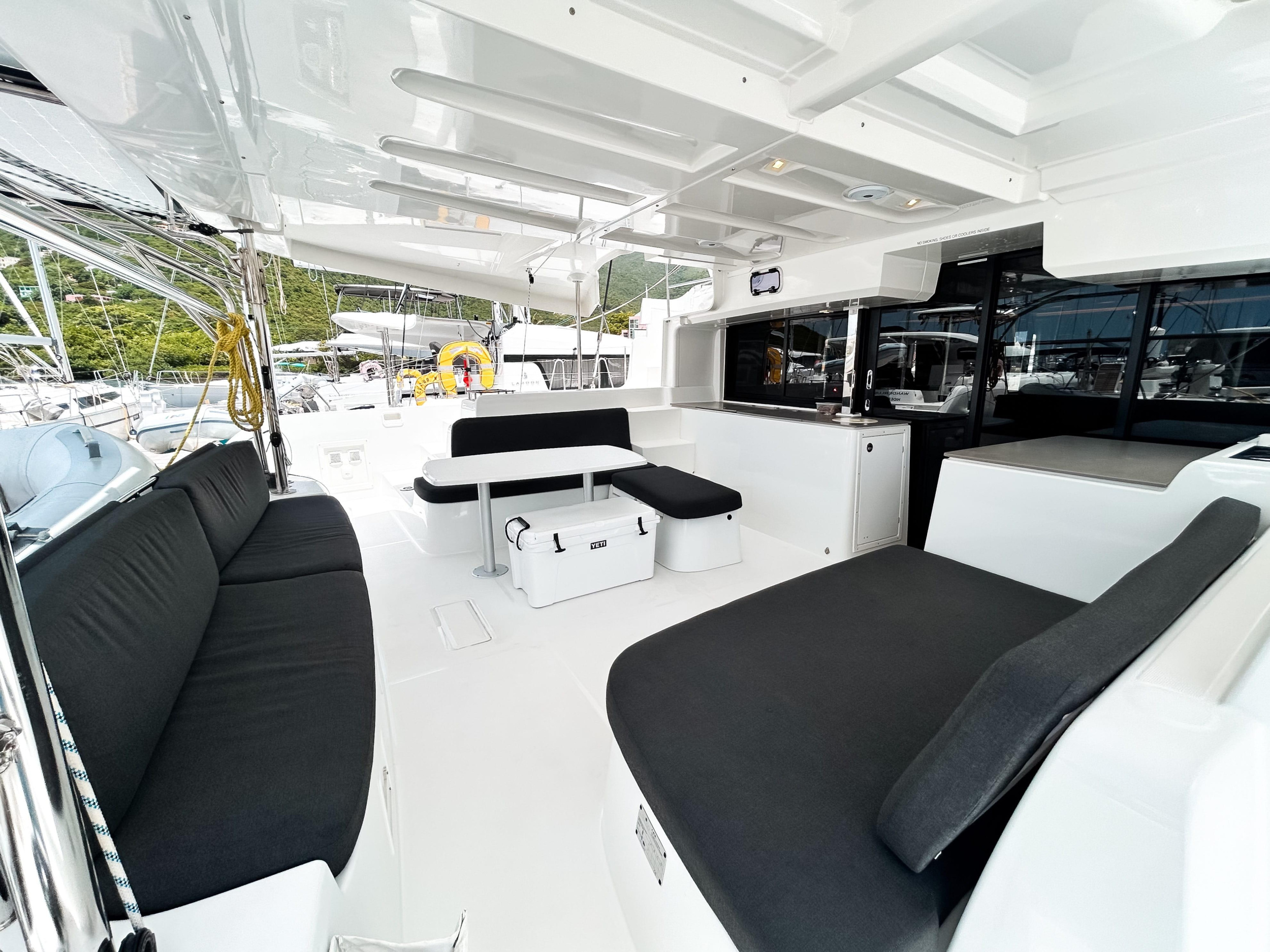 Lagoon 46 - 4 + 1 cab. — photo 18