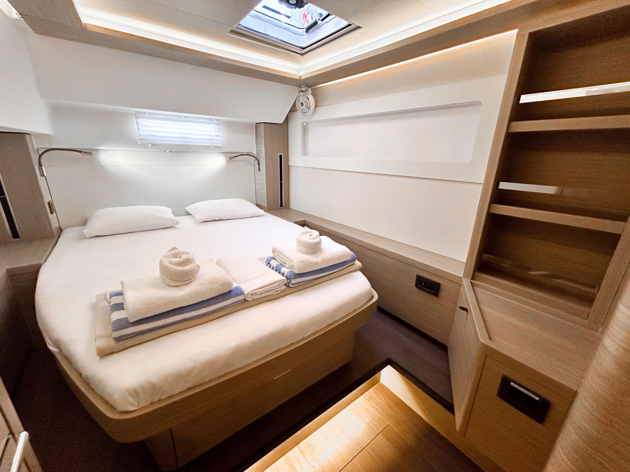 Lagoon 46 - 4 + 1 cab. — photo 17