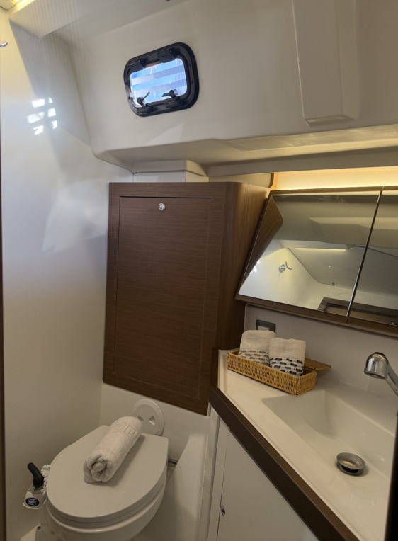 Oceanis 46.1 - 4 cab. — photo 27