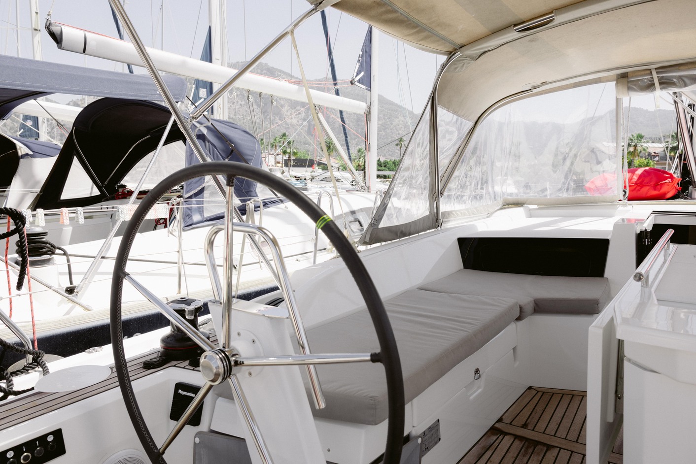 Oceanis 46.1 — photo 11