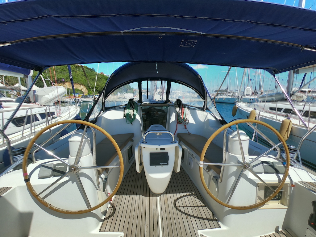 Sun Odyssey 39i — photo 3