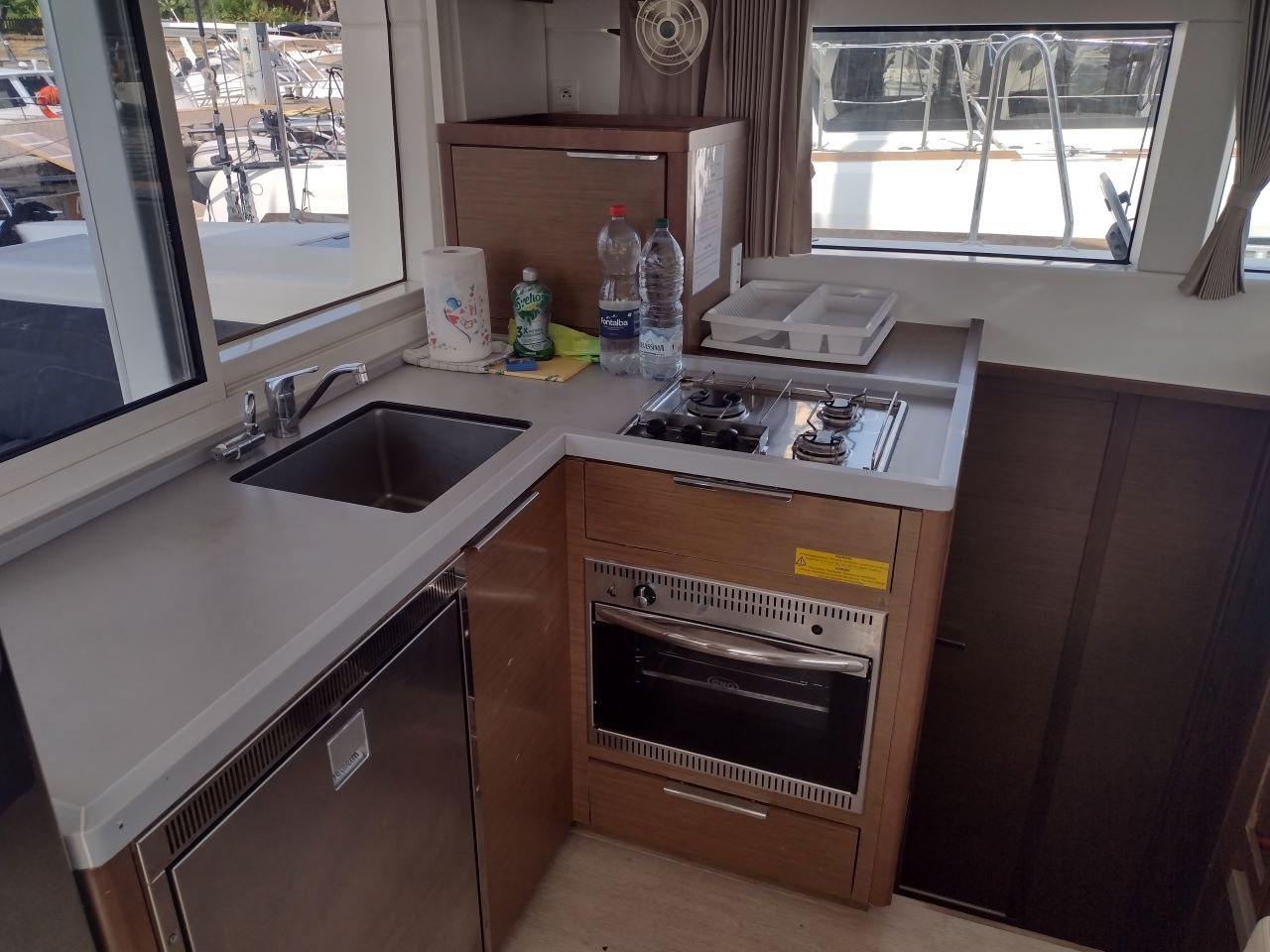 Photo #8 - Lagoon 40 - 4 + 2 cab (AZZURO III_DB) in Portorosa - 42865