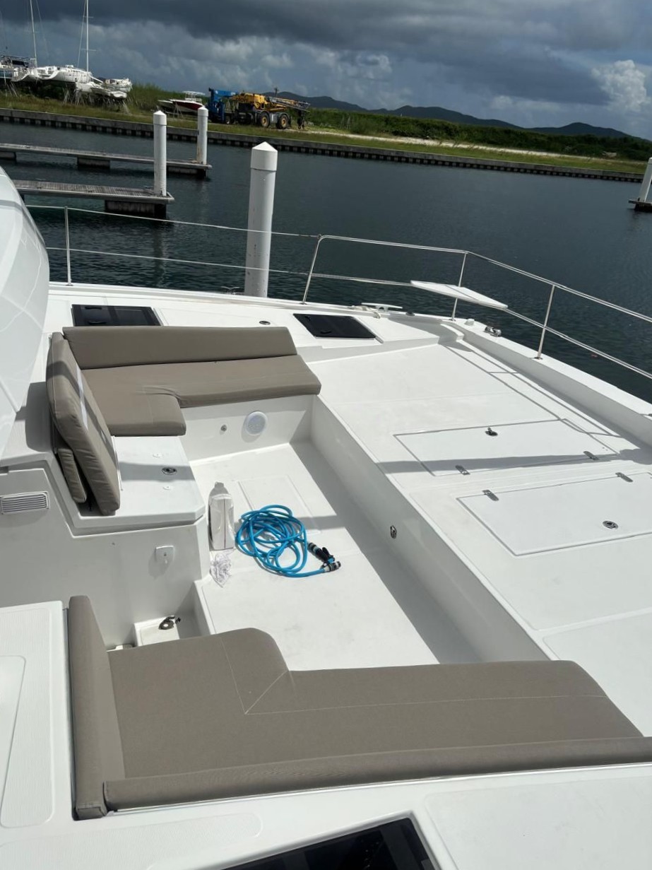Photo #4 - Bali 4.8 - 5 cab. (Tooth Ferry) in Nanny Cay - 42911