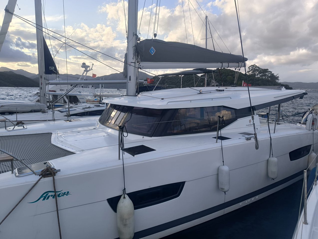 Photo #1 - Fountaine Pajot Isla 40 - 4 + 1 cab. (Arven) in Marmaris - 42938