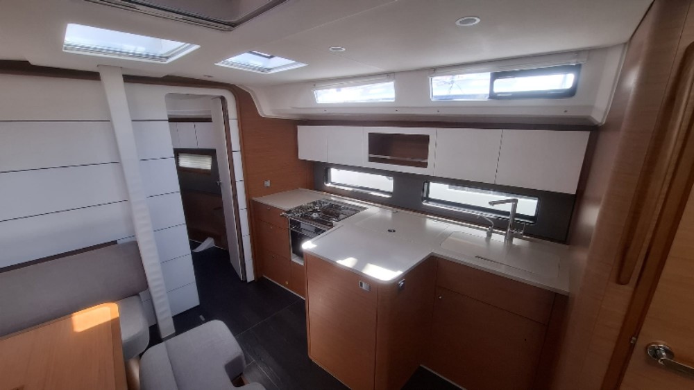 Dufour 41 - 3 cab. — photo 3