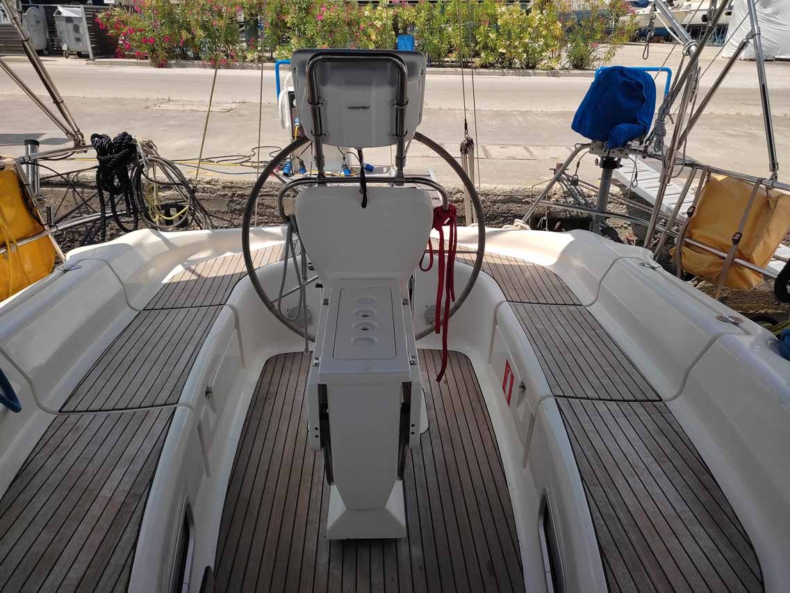 Photo #3 - Bavaria 41 (Dorothea) in Corfù - 42961