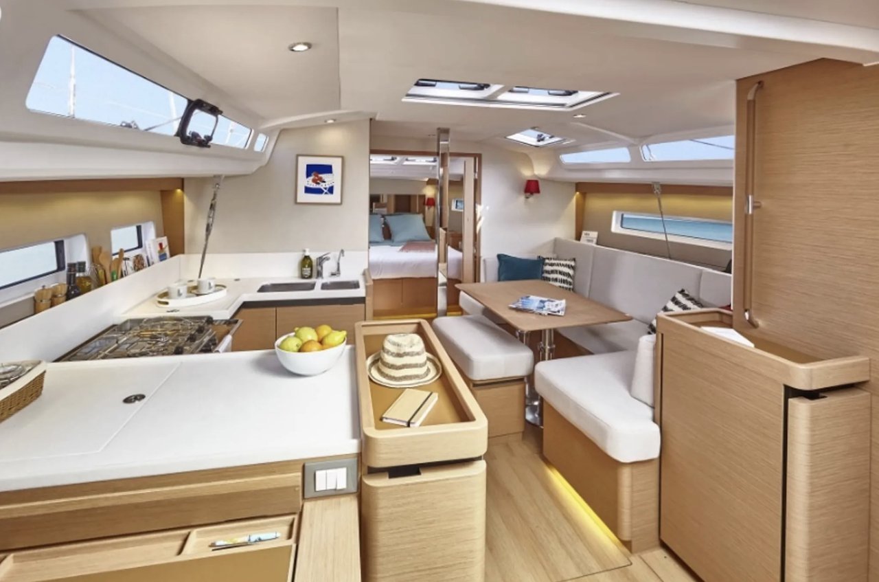 Photo #6 - Sun Odyssey 440 (Karla) en Drage - 43012