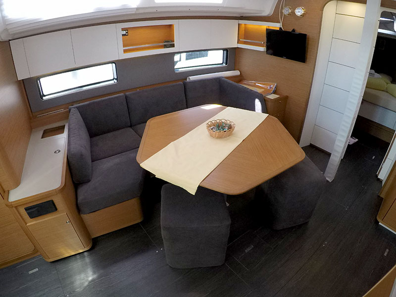 Dufour 44 - 3 cab. — photo 9