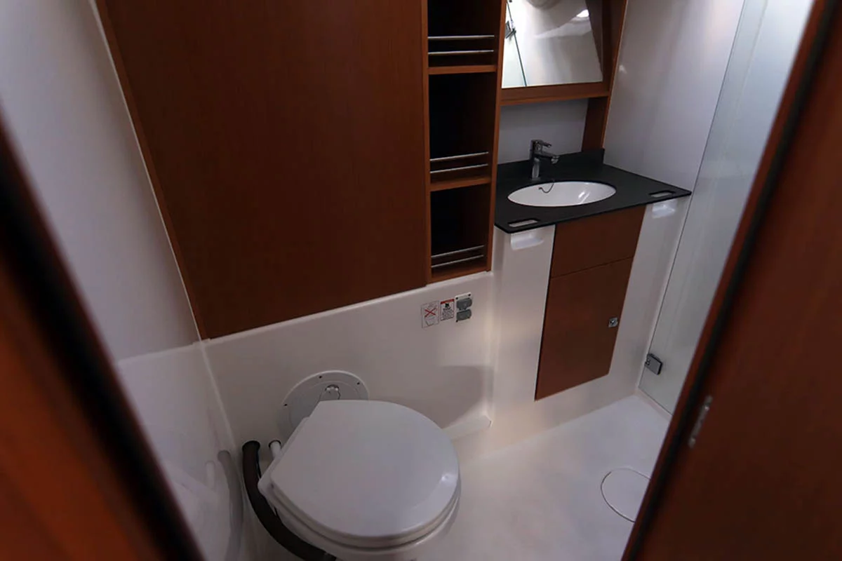 Bavaria Cruiser 51 - 4 cab (Wild at sea)  - 13