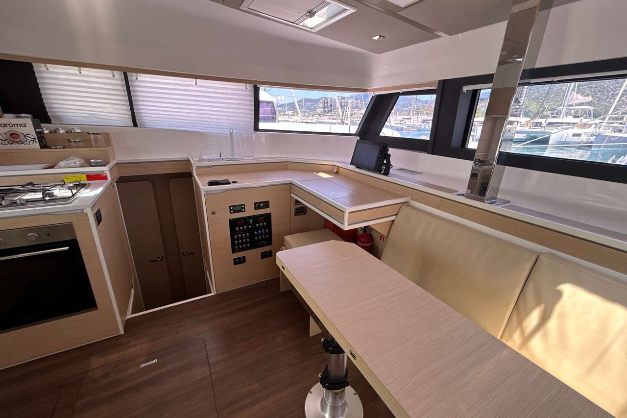 Cervetti 44 - 4 + 1 cab. — photo 18