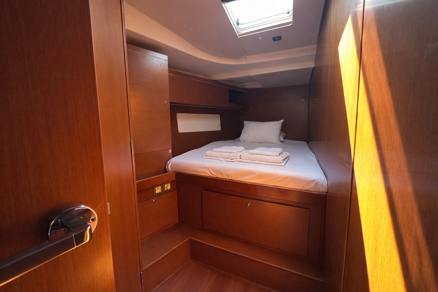 Oceanis 51.1 - 5 + 1 cab. — photo 12