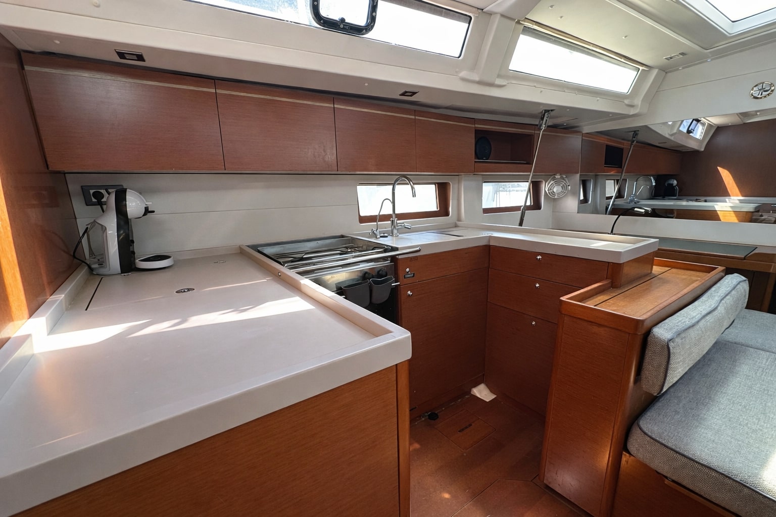 Oceanis 51.1 - 5 + 1 cab. — photo 14