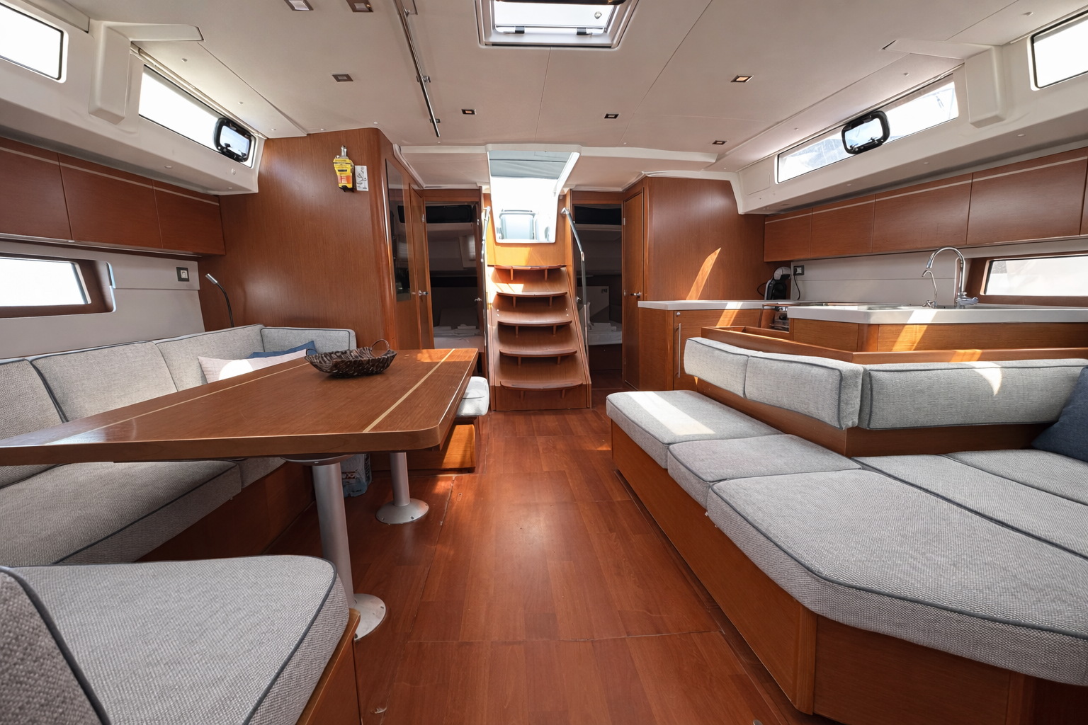 Oceanis 51.1 - 5 + 1 cab. — photo 19