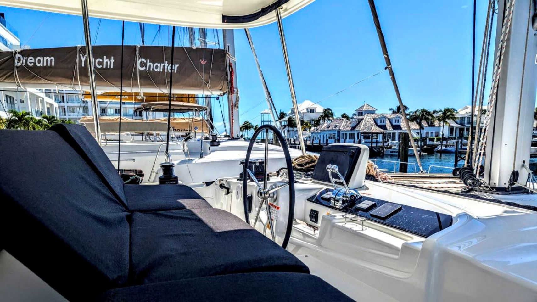 Lagoon 46 - 4 + 2 cab. — photo 4