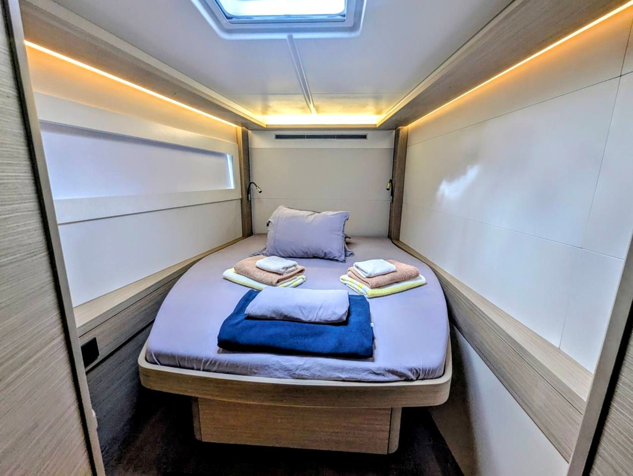Lagoon 46 - 4 + 2 cab. — photo 10