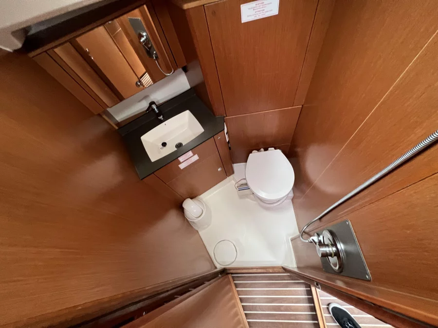 Bavaria Cruiser 41 - 3 cab. (Nireus)  - 14