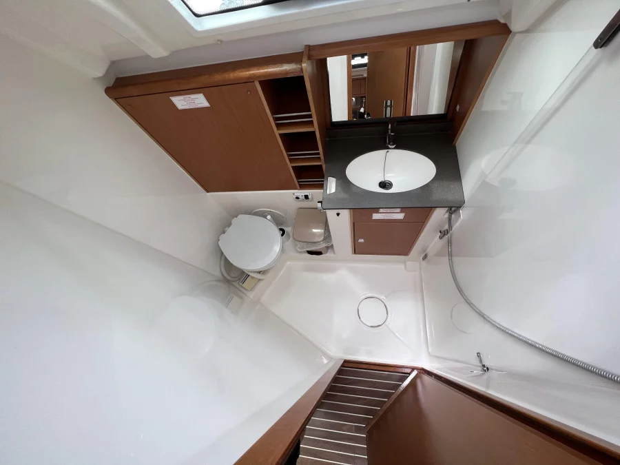 Bavaria Cruiser 41 - 3 cab. (Nireus)  - 15