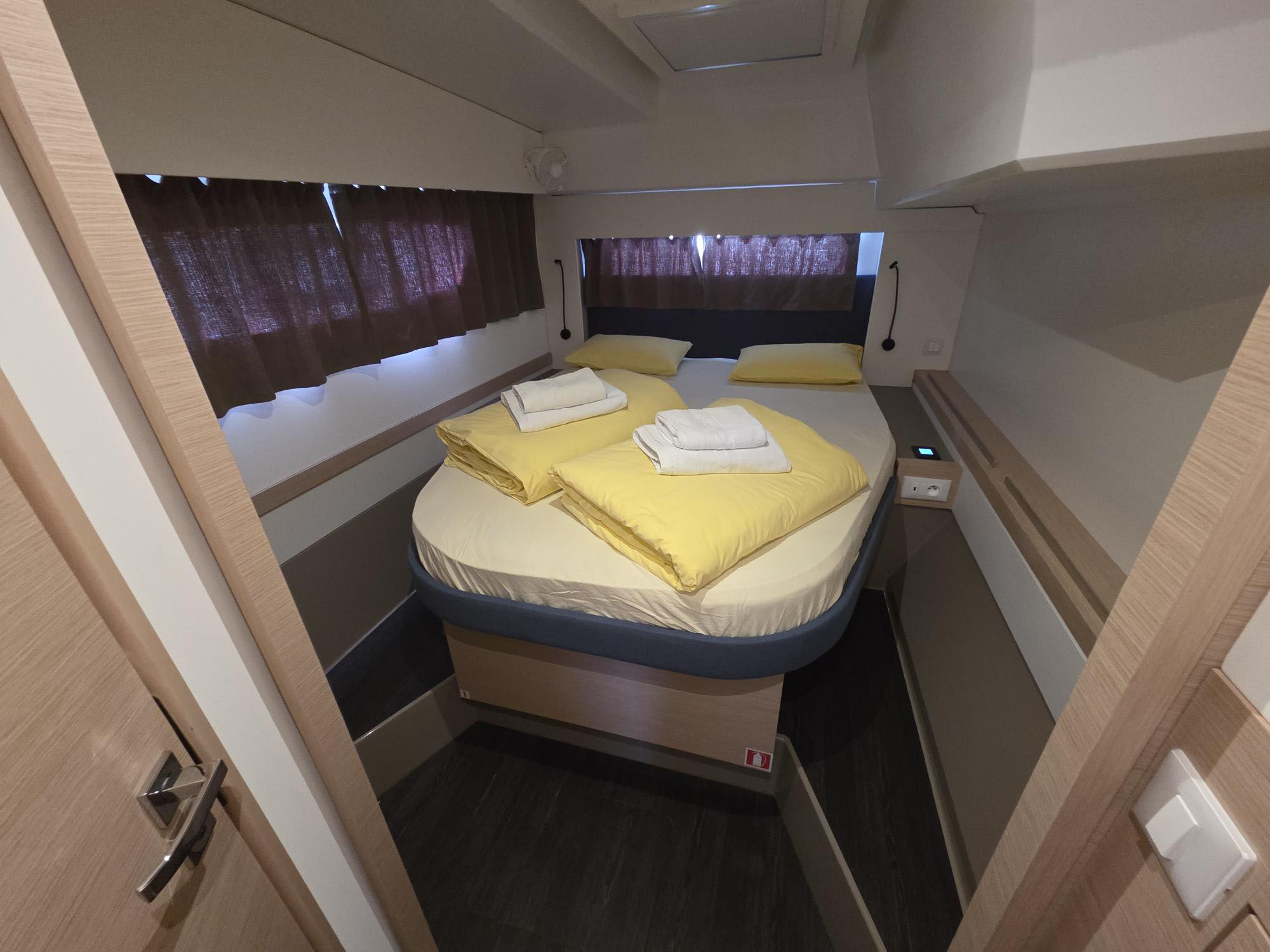 Fountaine Pajot Astrea 42 - 4 + 2 cab. — photo 16