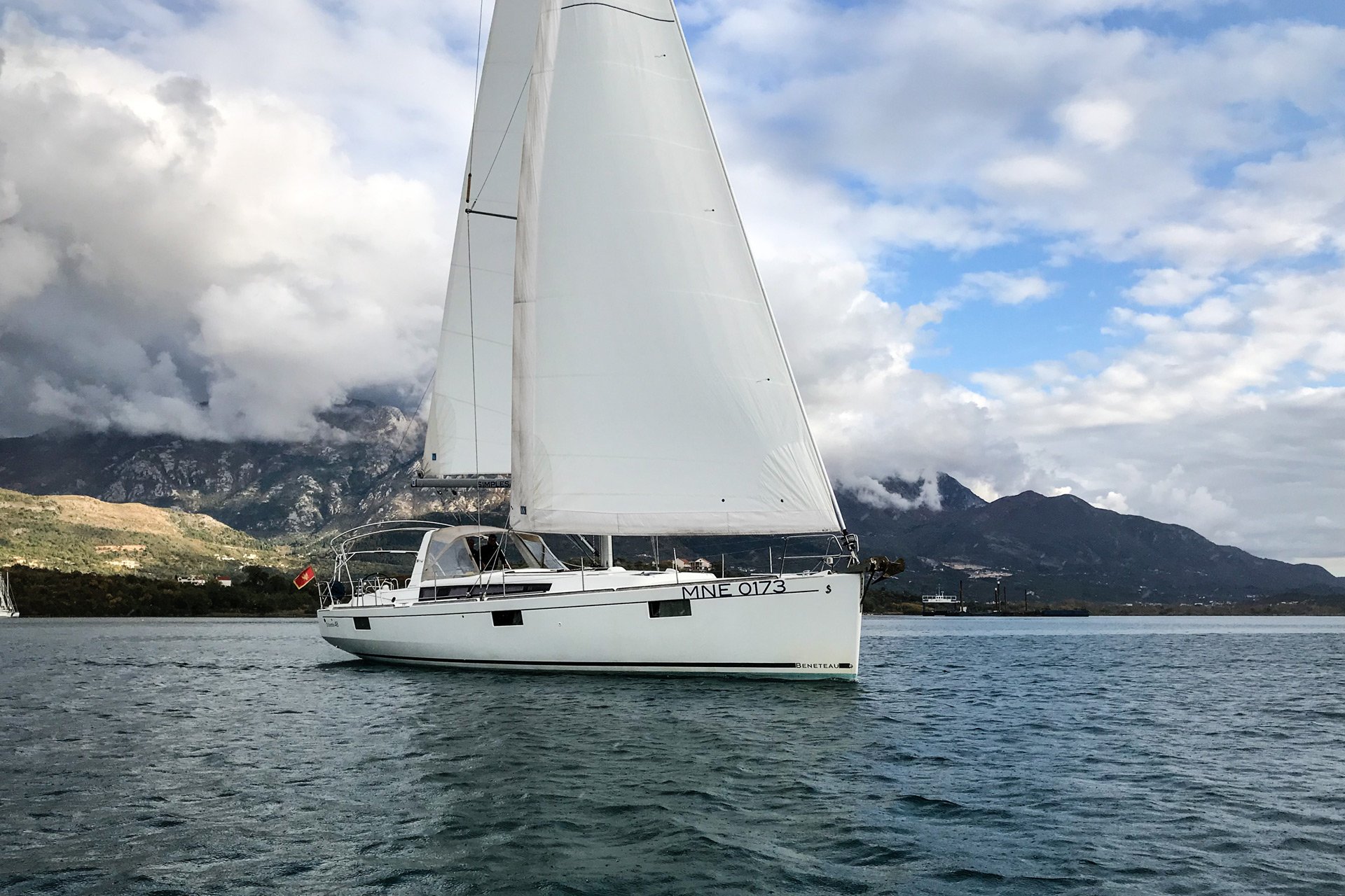Photo #1 - Oceanis 48 - 5 cab. (Blues) in Tivat - 43222