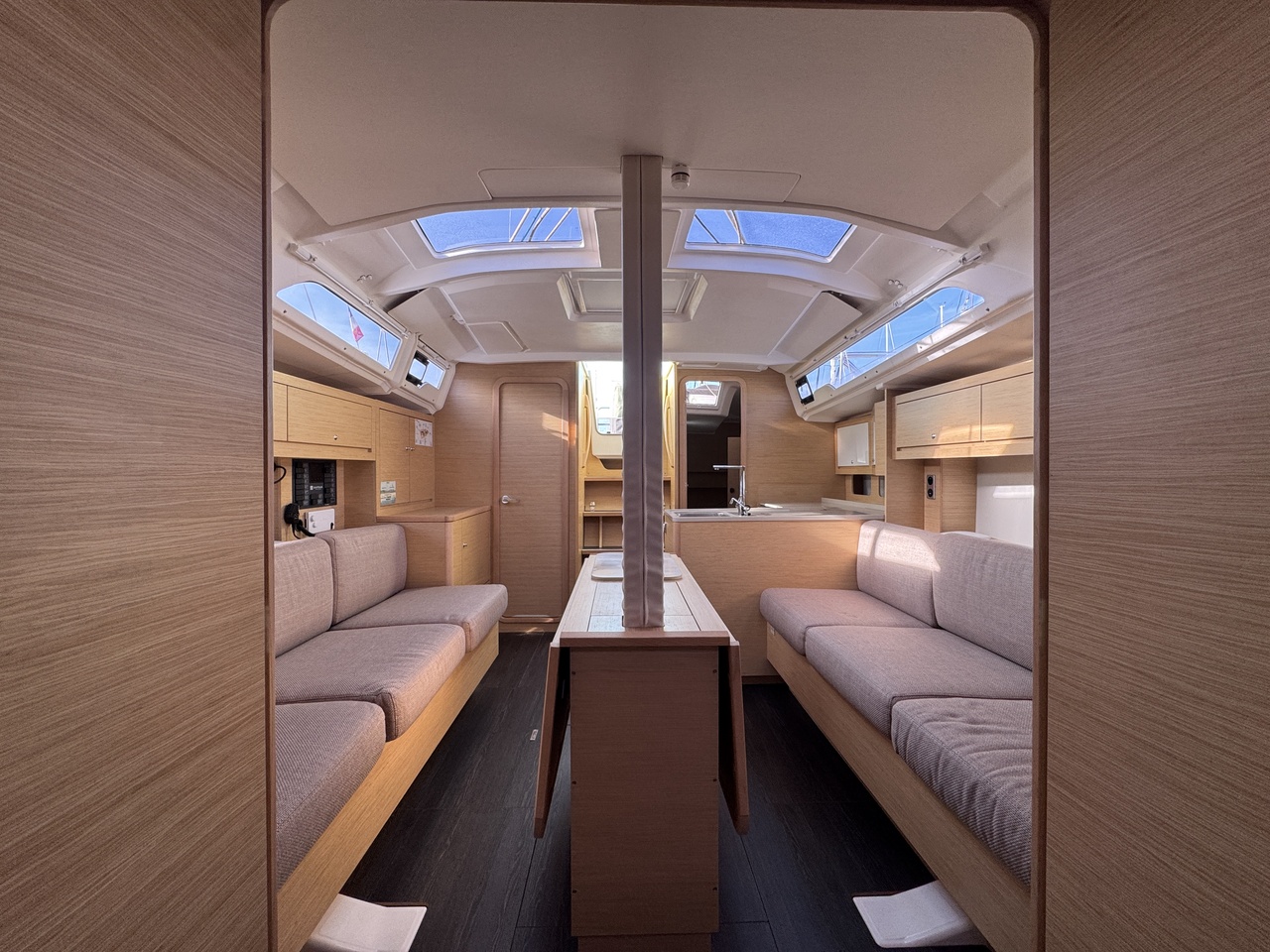 Dufour 37 - 2 cab. — photo 9
