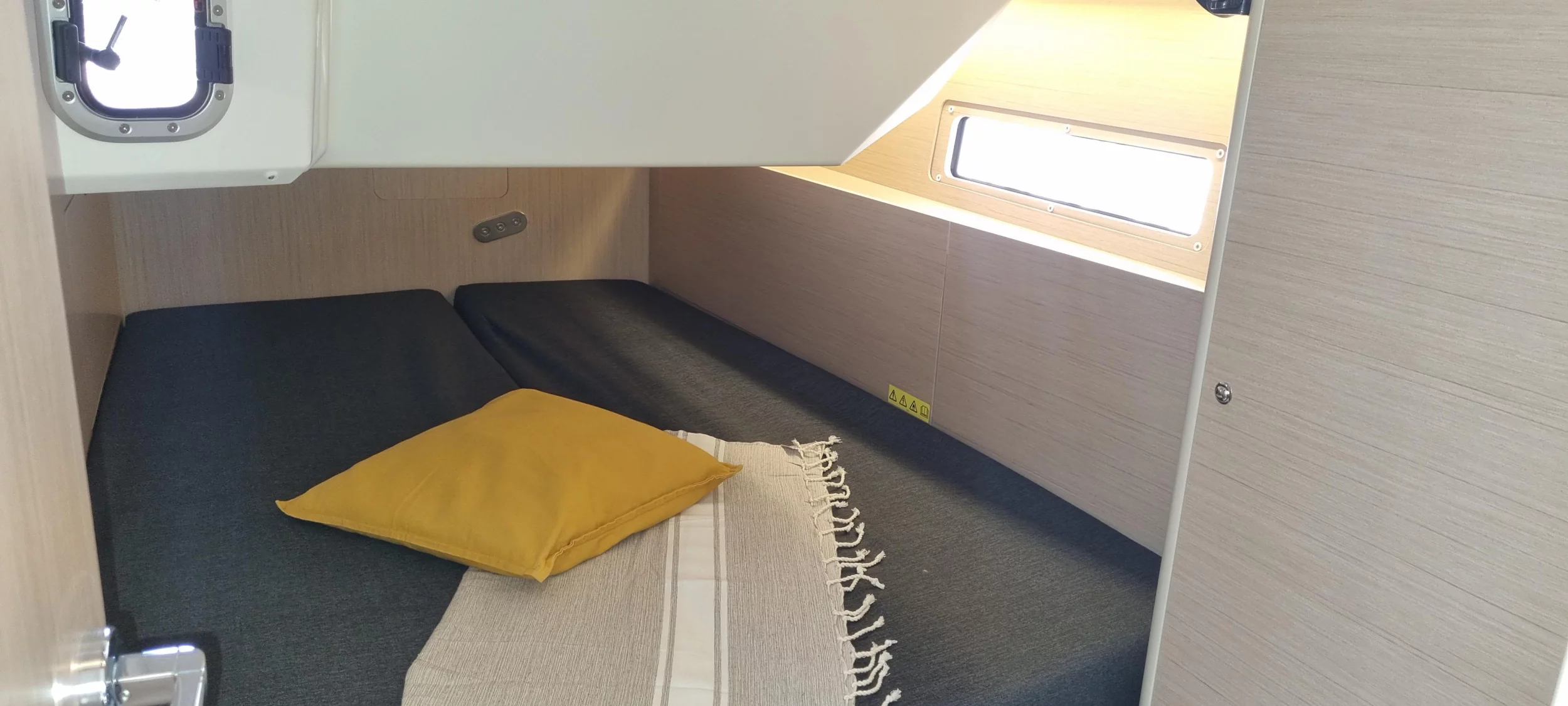 Oceanis 40.1 - 3 cab. (Kapakap)  - 11