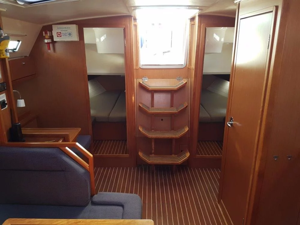 Bavaria Cruiser 40 (Lola)  - 11