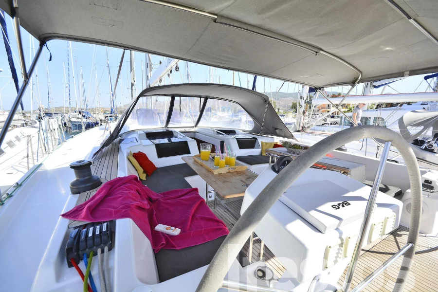 Hanse 575 - 4 + 1 cab. (Ifestos)  - 40