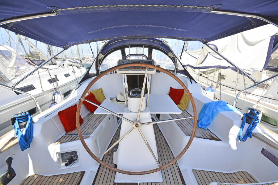 Photo #6 - Sun Odyssey 36i (Ismini) in Preveza - 43376