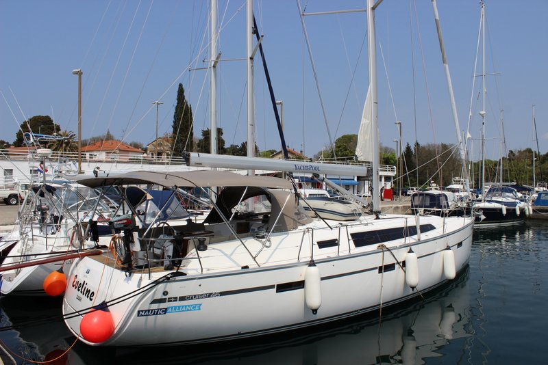 Photo #3 - Bavaria Cruiser 46 - 4 cab. (Eveline) in Biograd - 43384