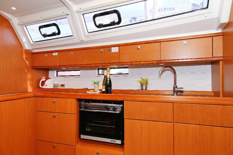 Photo #11 - Bavaria Cruiser 46 - 4 cab. (Attalya 1) in Biograd - 43385