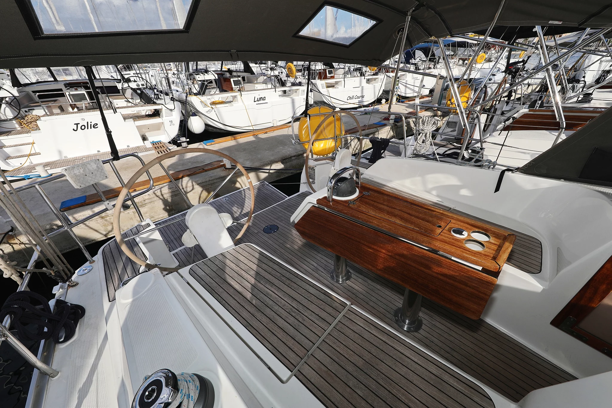 Bavaria Cruiser 37 - 3 cab. (Sun Course)  - 23