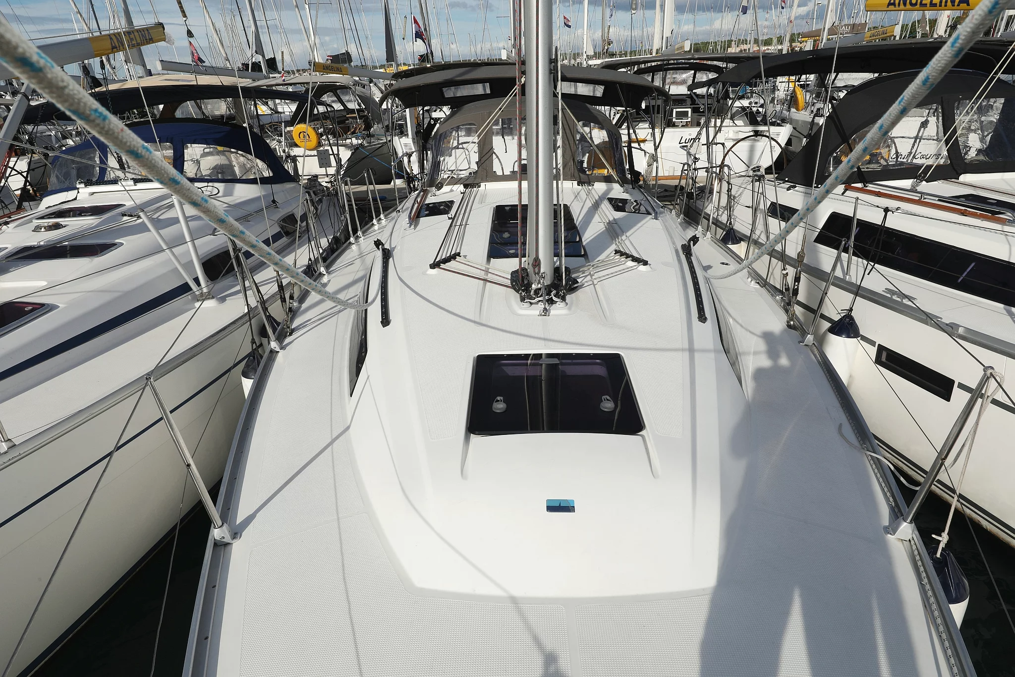 Bavaria Cruiser 37 - 3 cab. (Sun Course)  - 27