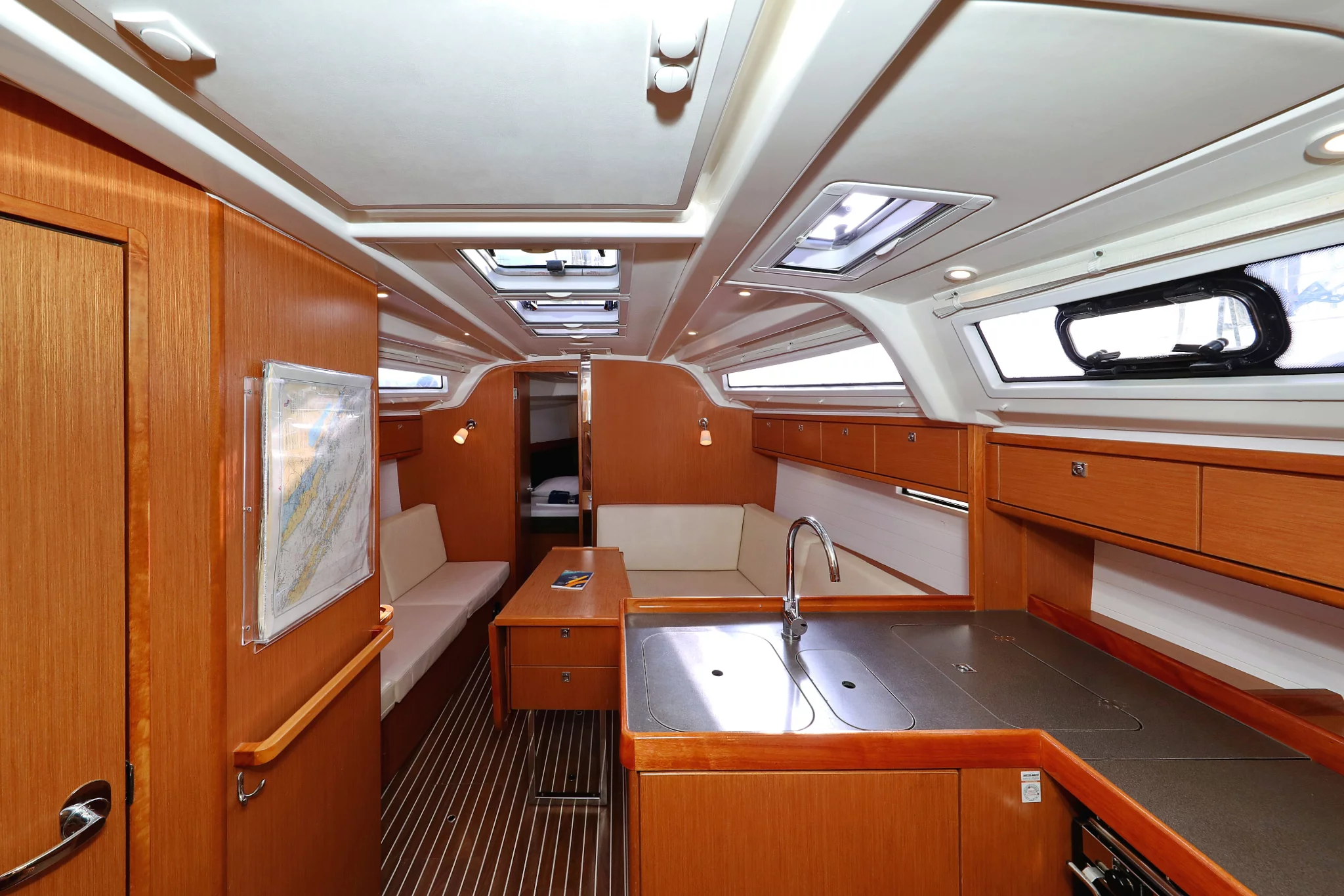 Bavaria Cruiser 37 - 3 cab. (Sun Course)  - 30