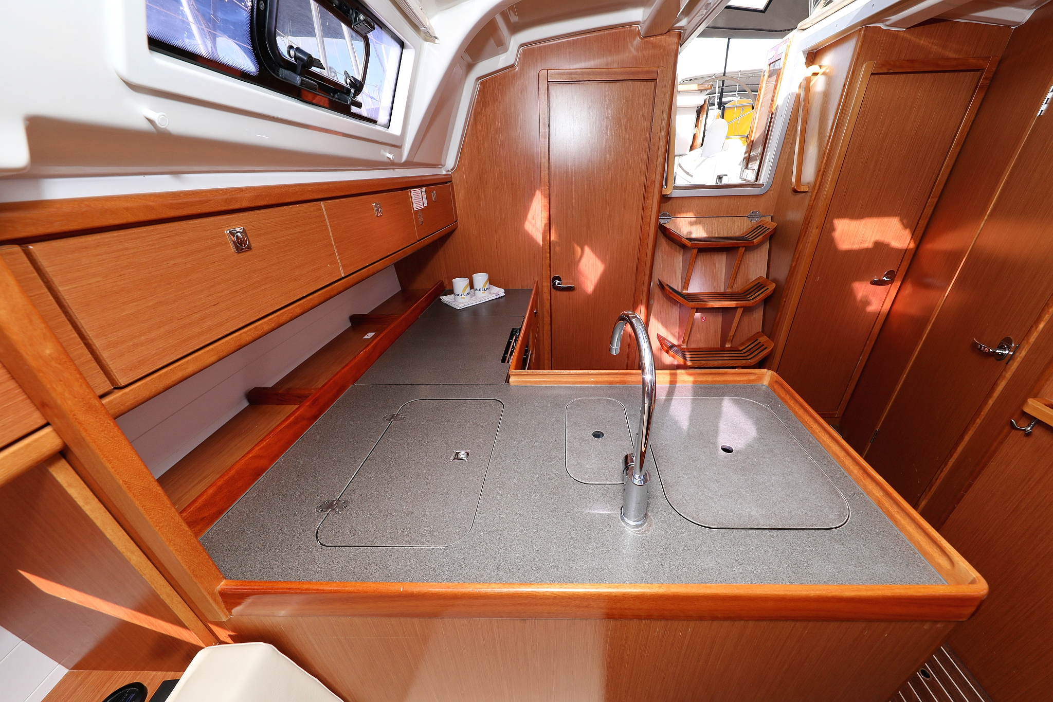 Photo #38 - Bavaria Cruiser 37 - 3 cab. (Sun Course) in Biograd - 43392