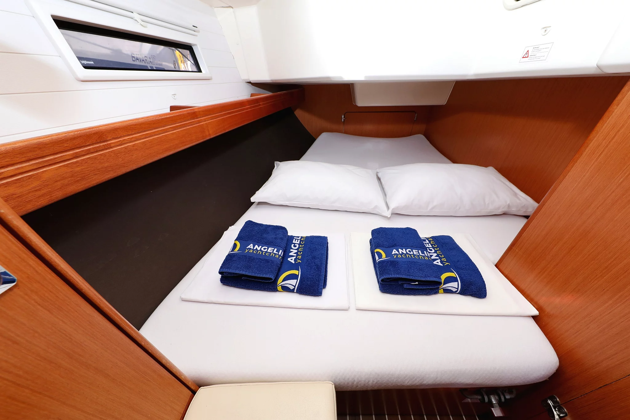 Bavaria Cruiser 37 - 3 cab. (Sun Course)  - 42