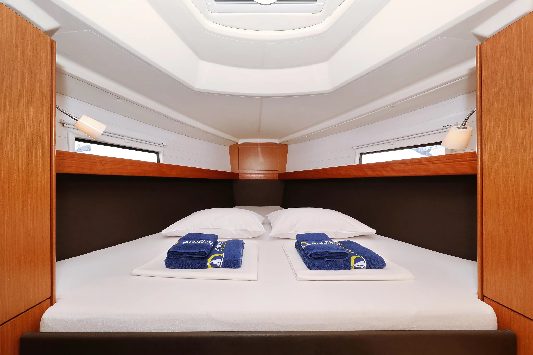 Bavaria Cruiser 37 - 3 cab. (Sun Course)  - 7