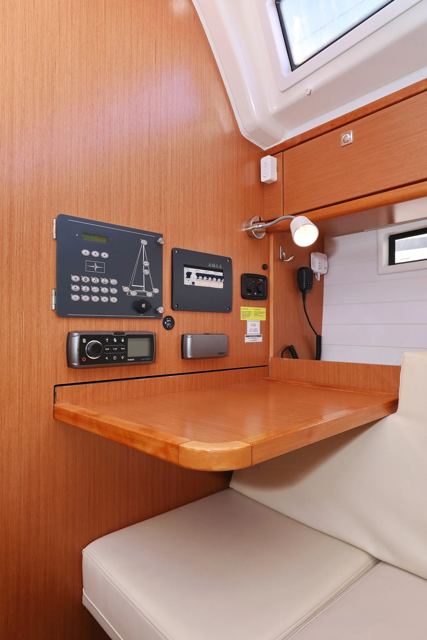 Bavaria Cruiser 37 - 3 cab. (Sun Course)  - 13