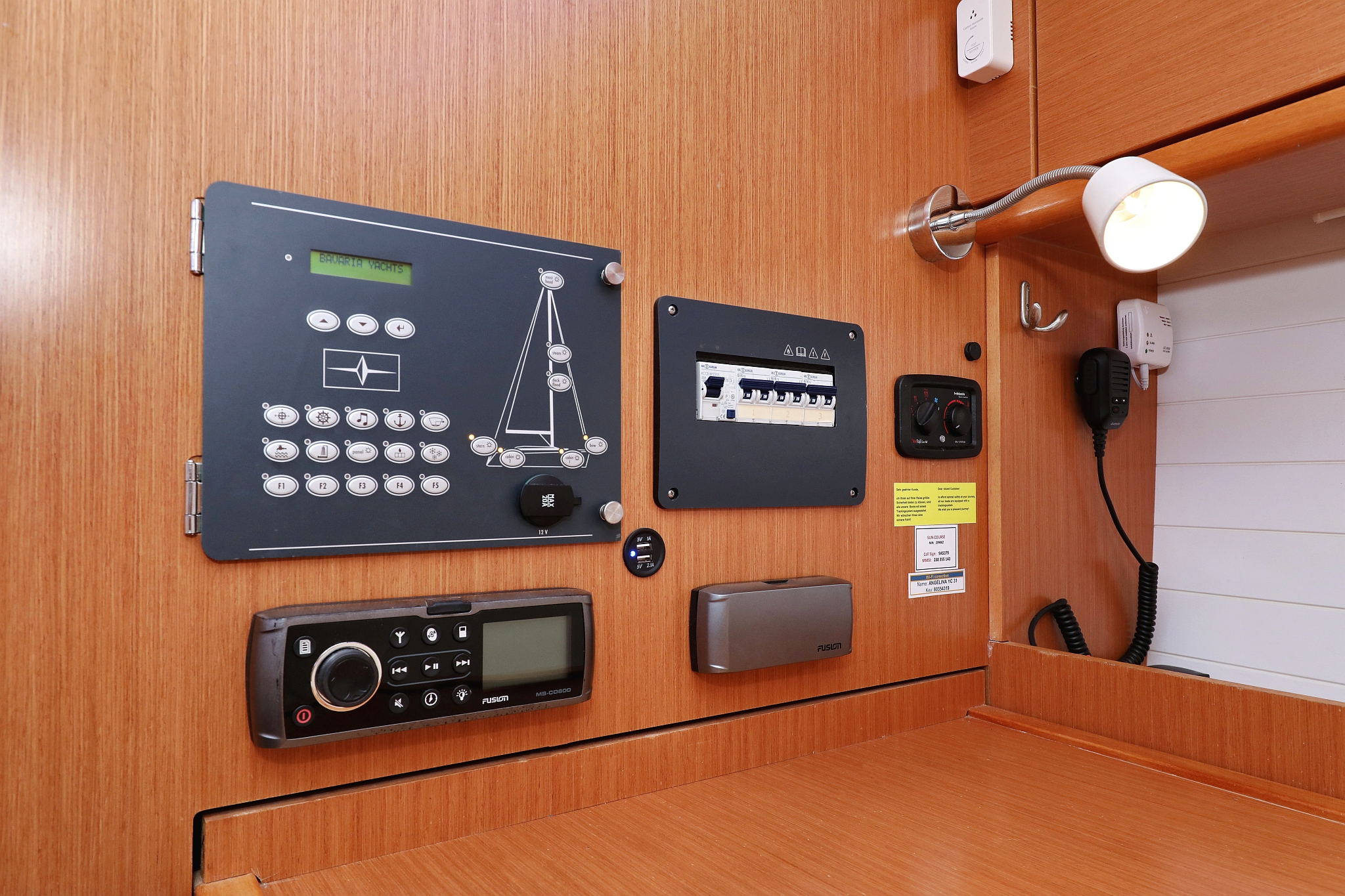 Photo #15 - Bavaria Cruiser 37 - 3 cab. (Sun Course) in Biograd - 43392