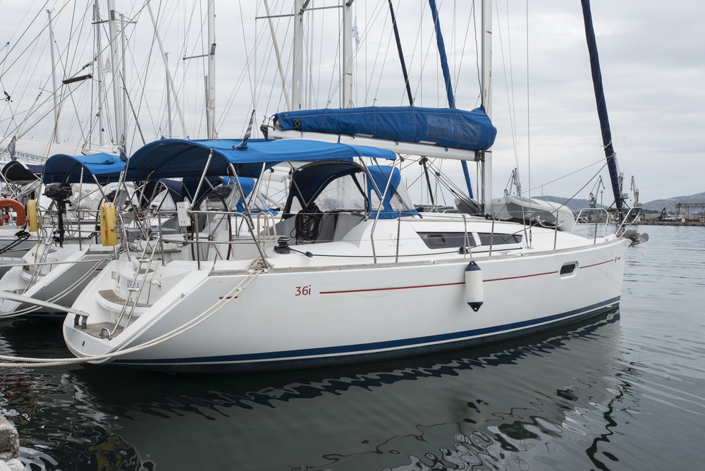 Photo #3 - Sun Odyssey 36i (Izella) en Volos - 43397