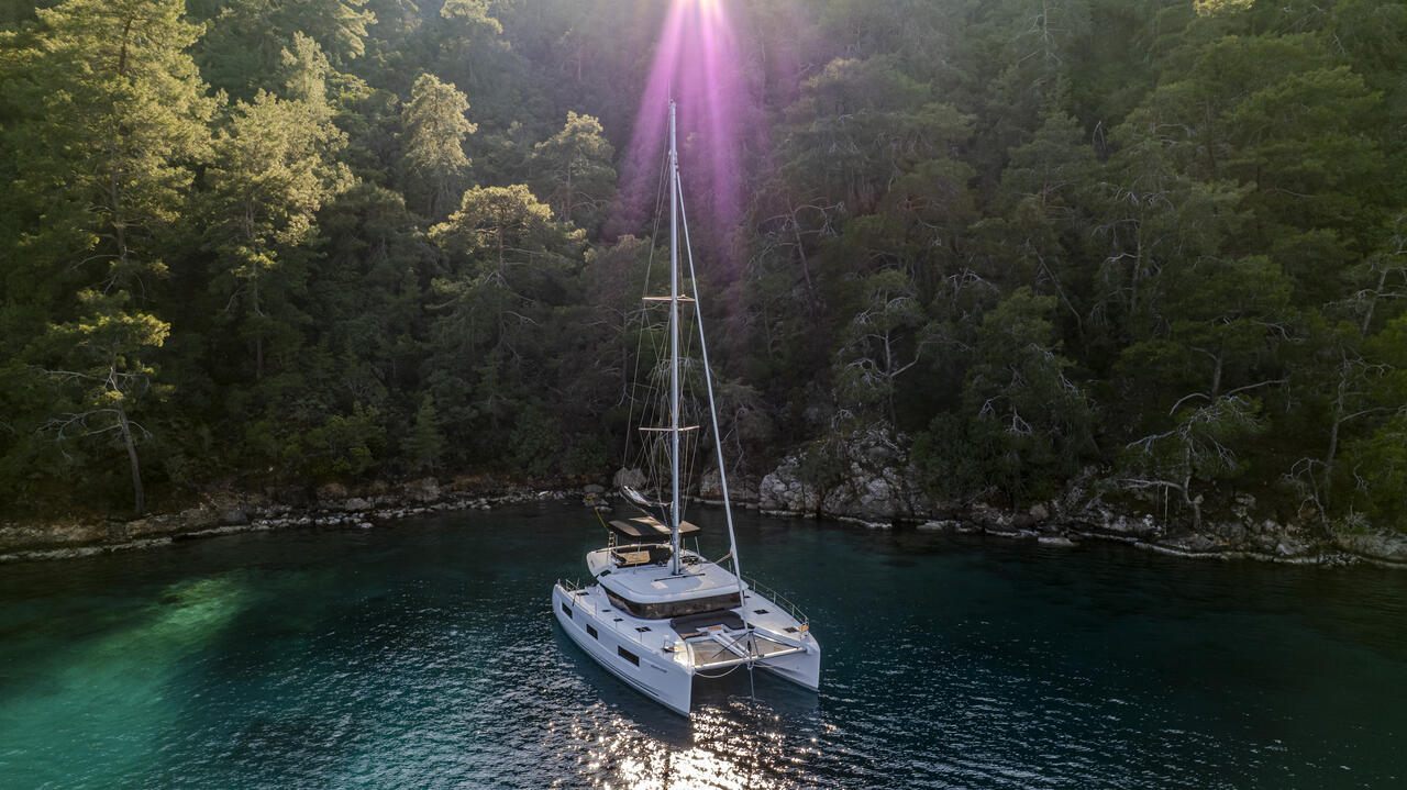 Photo #3 - Lagoon 46 - 4 + 2 cab. (Albatros Escape) in Fethiye - 43409