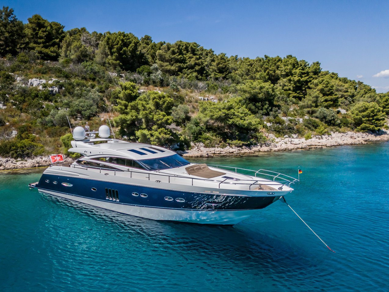 Photo #3 - Princess V78 (Gitana II) in Trogir - 43426