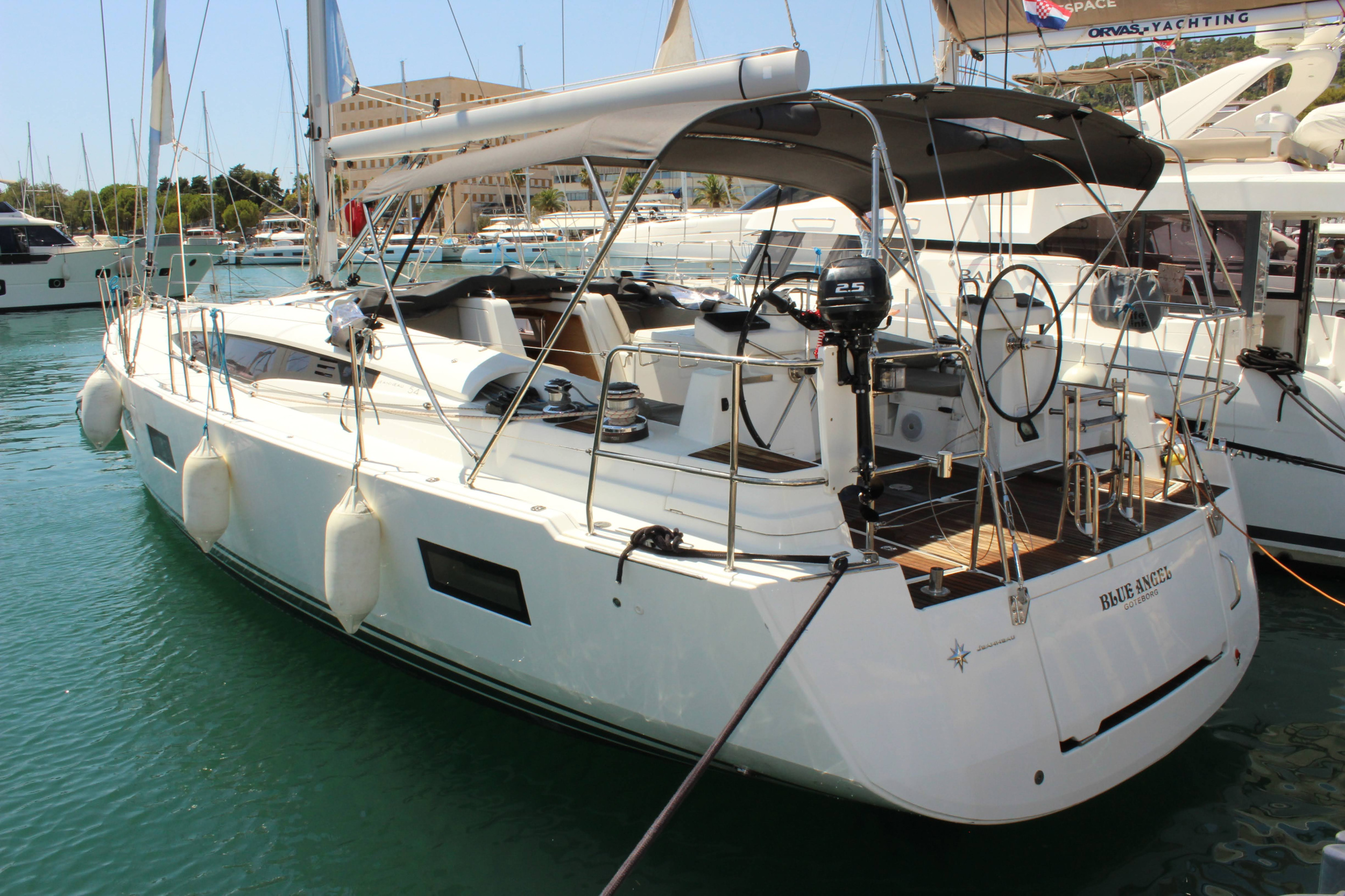 Jeanneau 54 - 6 cab. — photo 4