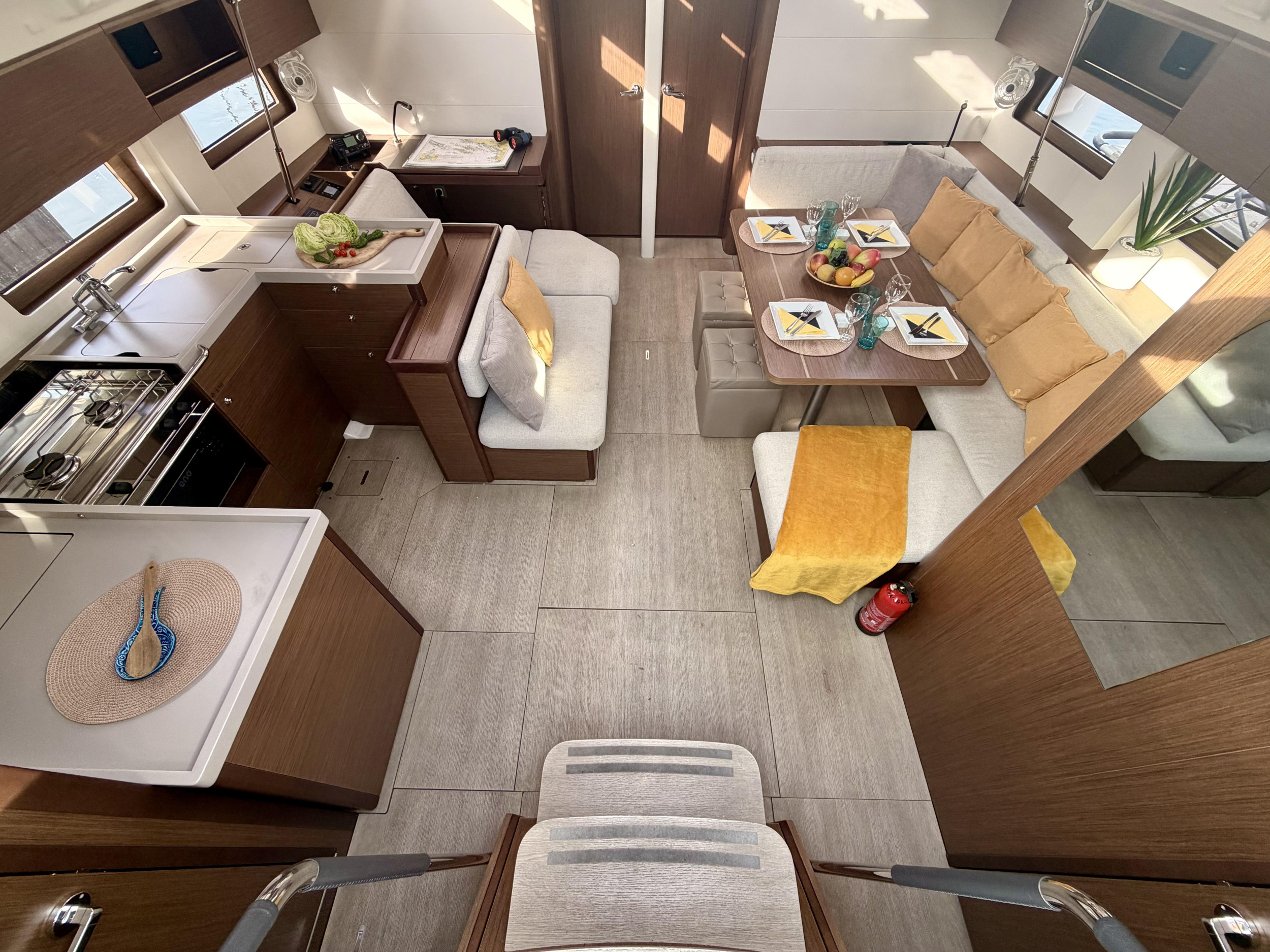 Oceanis 51.1 - 5 + 1 cab. — photo 7