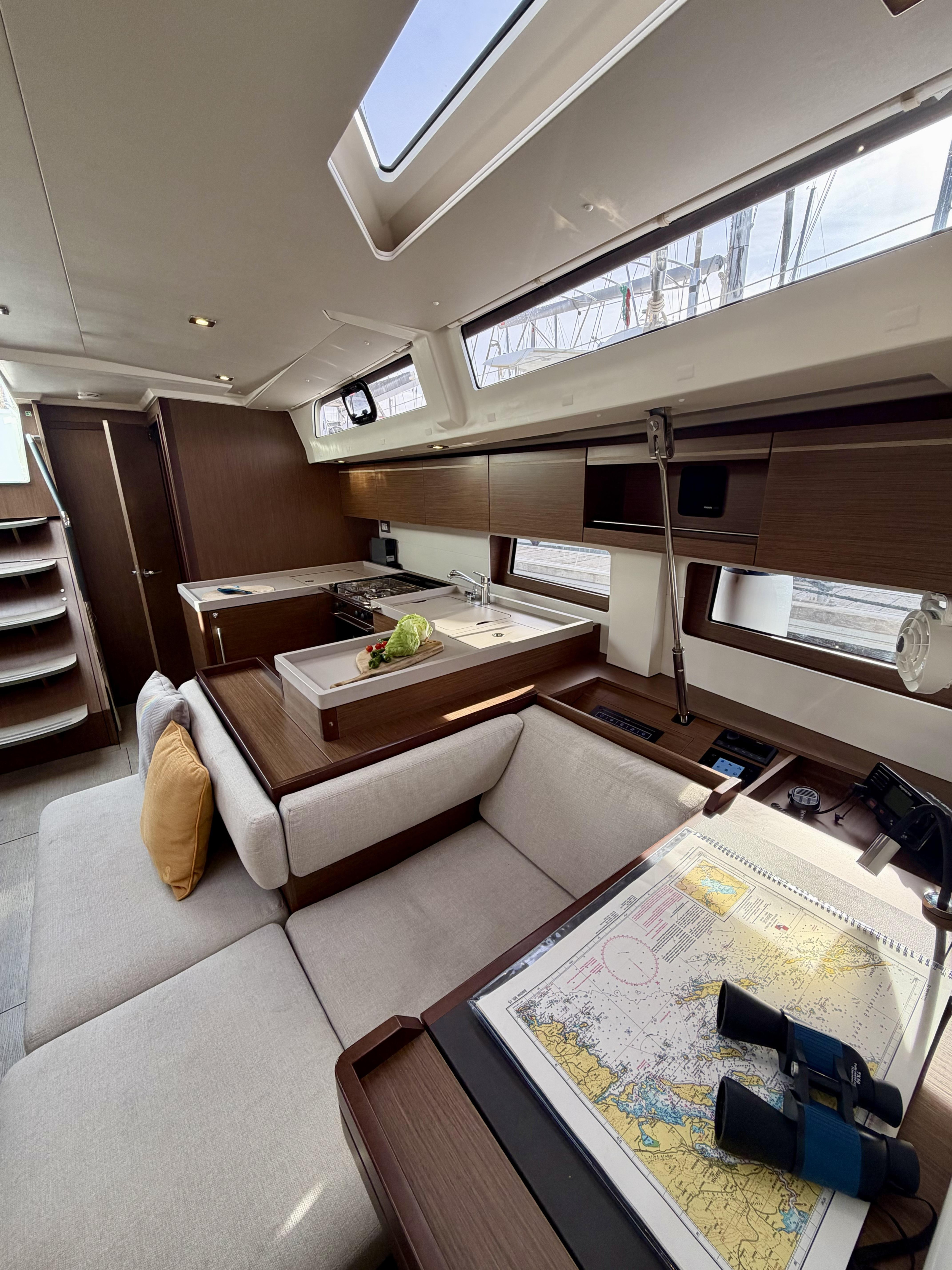 Oceanis 51.1 - 5 + 1 cab. — photo 8