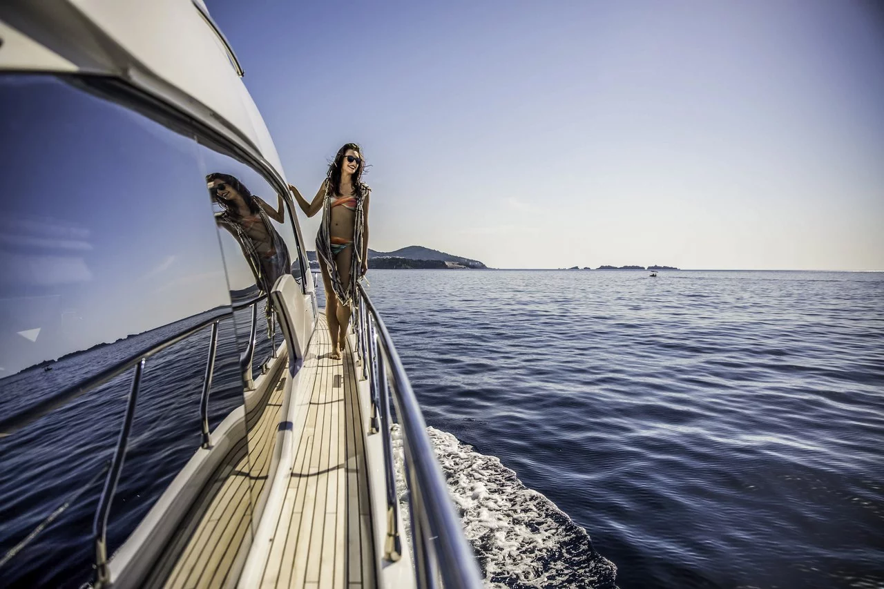 Azimut 66 (Tamara II)  - 12