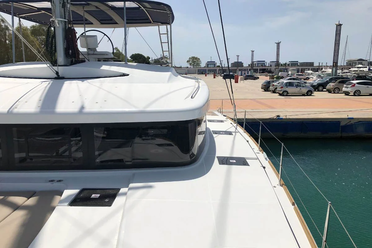Lagoon 52 F - 6 + 2 cab. (Smajla 2 Sweden)  - 12