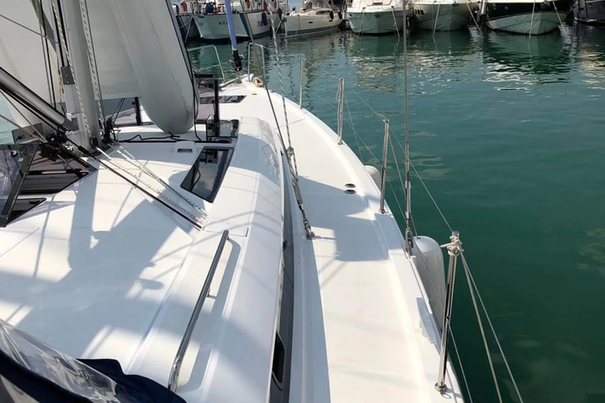 Oceanis 51.1 - 5 + 1 cab. (Christina)  - 4