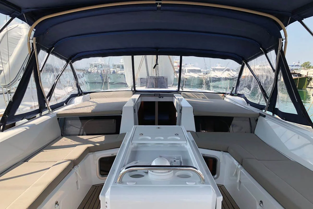 Oceanis 51.1 - 5 + 1 cab. (Christina)  - 8