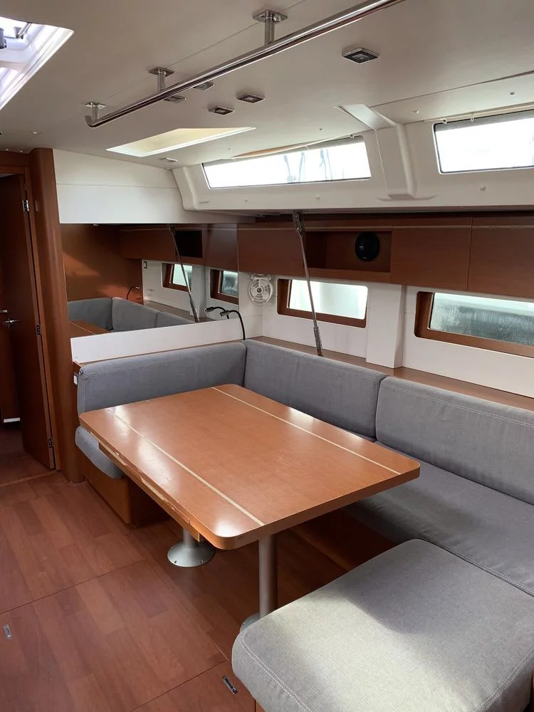 Oceanis 51.1 - 5 + 1 cab. (Christina)  - 17
