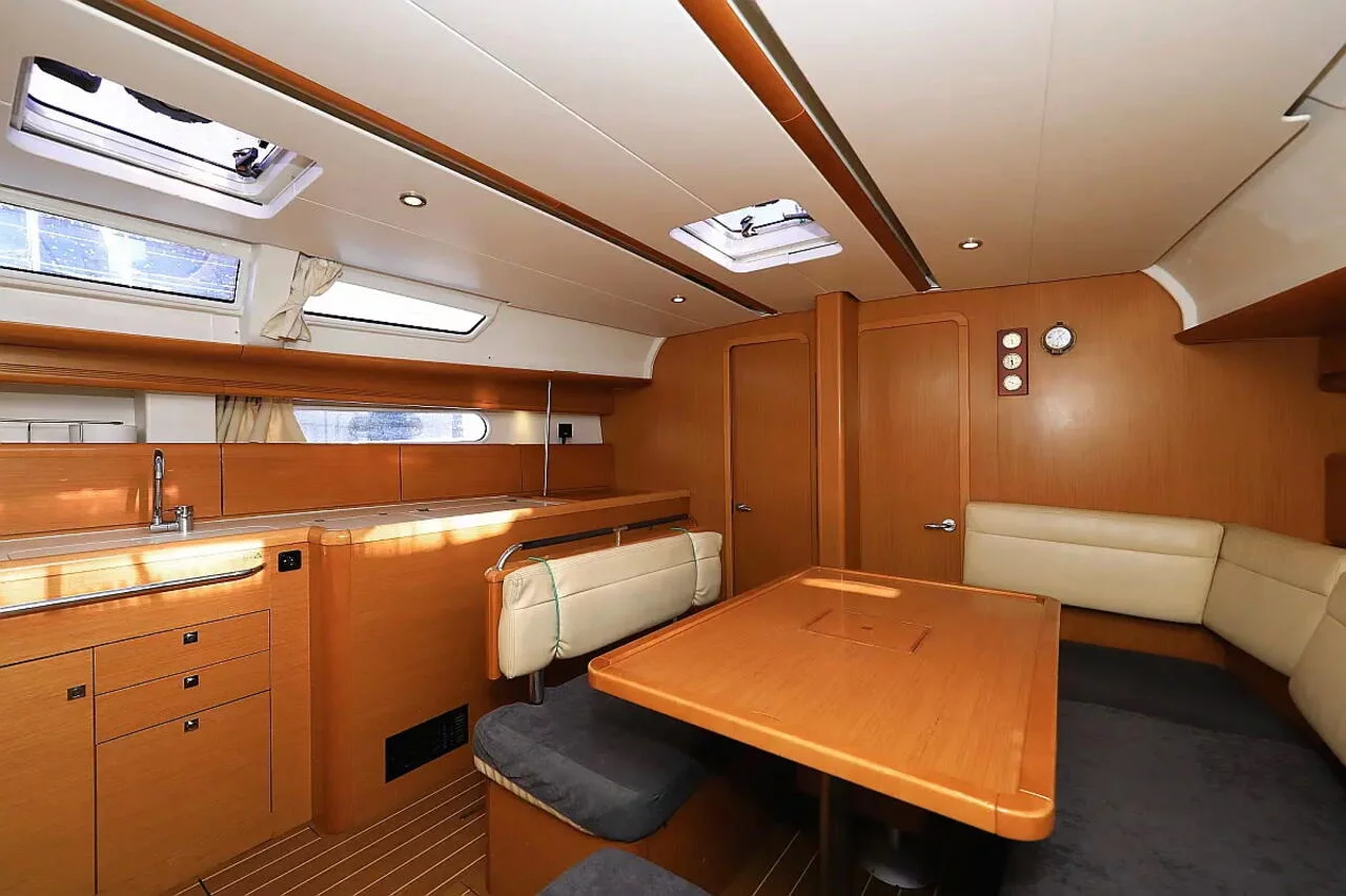 Sun Odyssey 44i (ECONOMY)  - 8